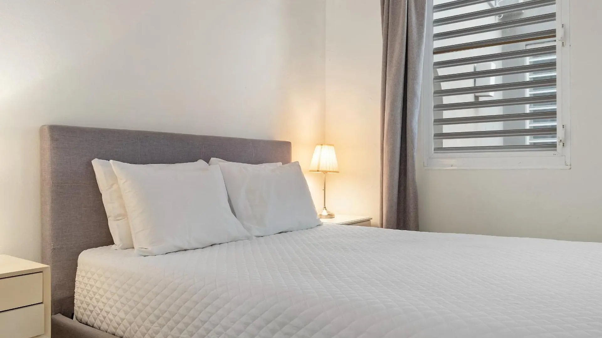 Seaside Caribbean Comfort - Between Beach And City San Juan Appartement